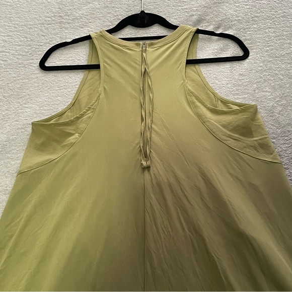 Lululemon mesh overlay high neck dress size 6 in bronze green - Picture 5 of 10